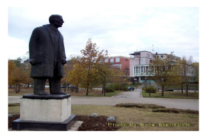 spomenik_peri_radovanovic